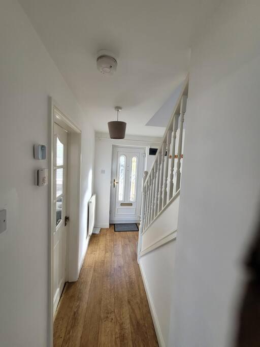 2 Bedroom End Of Terrace House 惠灵顿 外观 照片