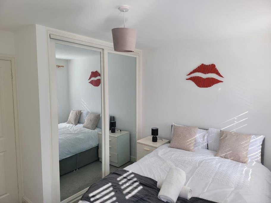 2 Bedroom End Of Terrace House 惠灵顿 外观 照片